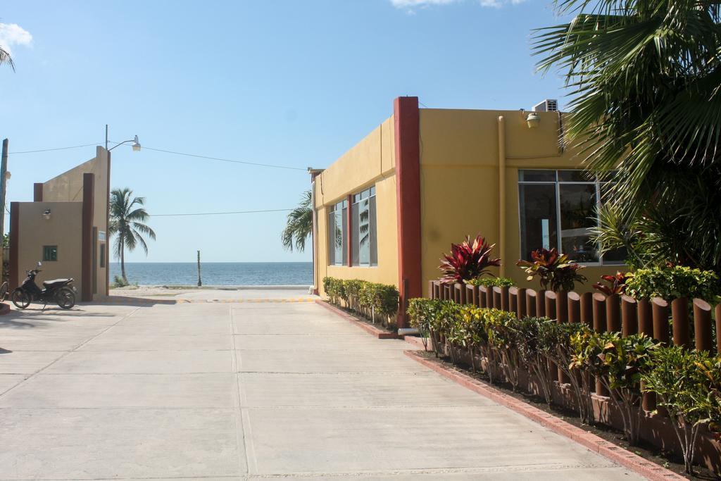 Lua Hotel Champotón Екстериор снимка