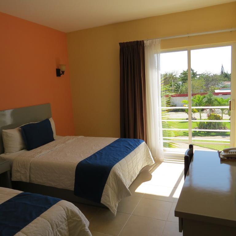 Lua Hotel Champotón Екстериор снимка